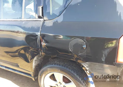 2013 Jeep Compass Sport z USA, uszkodzony, nr VIN 1C4NJCBB0DD218439